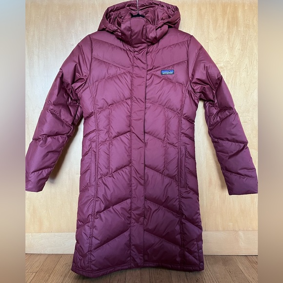 Women’s Patagonia Down With It Parka size small - Picture 1 of 3